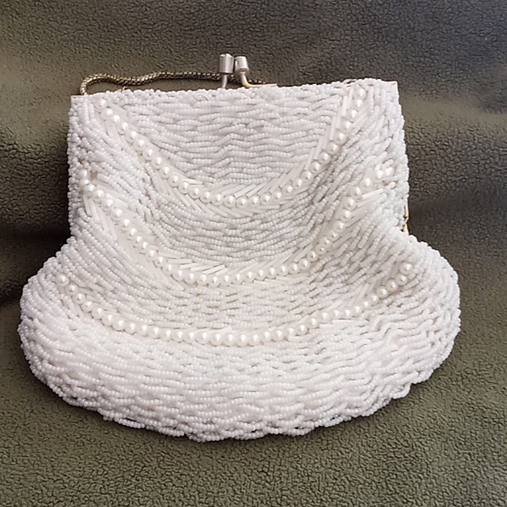 Vintage wristlet purse